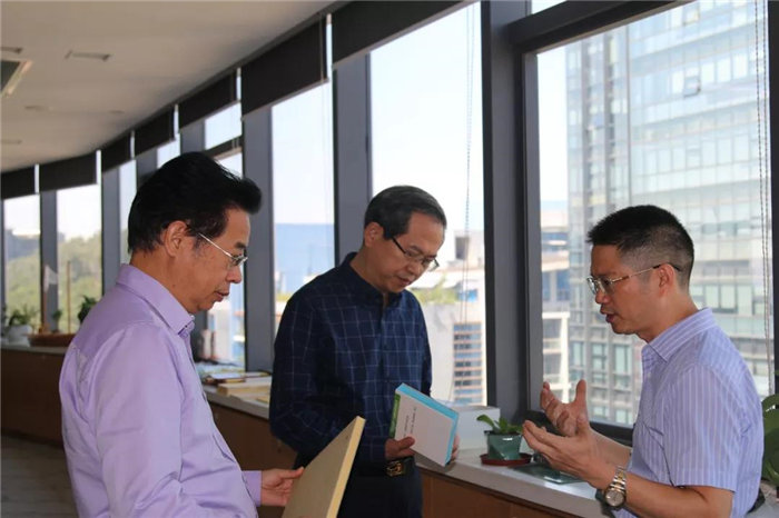 中共贛州市委常委、統(tǒng)戰(zhàn)部長彭業(yè)明等領(lǐng)導一行到訪廣東博皓考察指導-1
