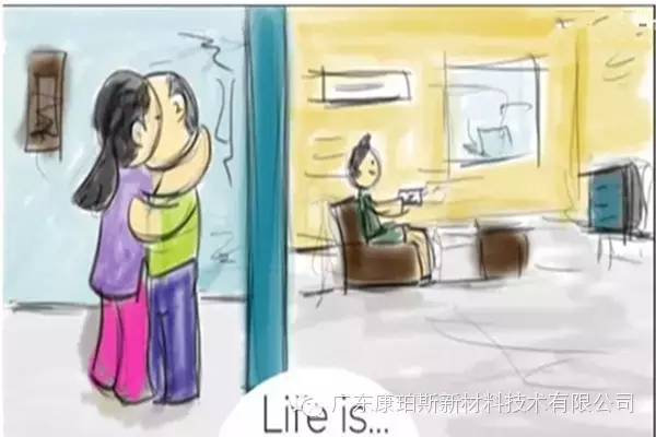 人生就是。。。 就算孩子在家，還是忍不住與40歲的另一半偷偷親一口